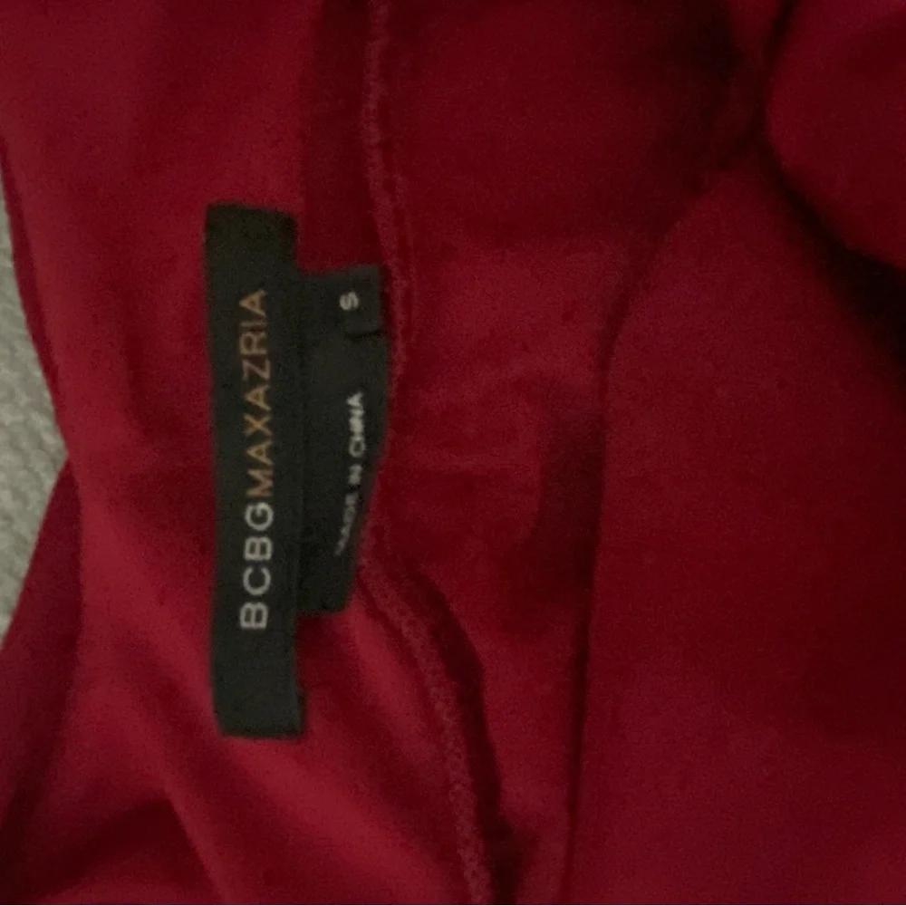 BCBGMaxAzria Striking Red Dress - Picture 9 of 9